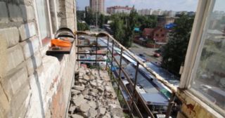 Демонтаж балкона Воткинск, цена от 2961 руб.
