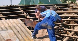 Демонтаж крыши в Воткинске - стоимость работ от 728 рублей за м2