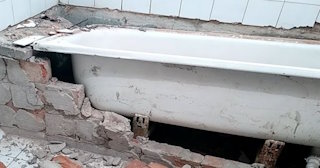 Демонтаж ванной комнаты в Воткинске - стоимость работ от 831 руб. | Сварной-Втк